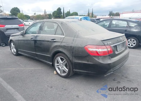 2013 Mercedes-Benz E 350 z USA, uszkodzony, nr VIN WDDHF5KB9DA709562